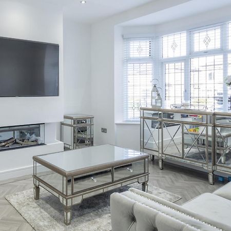 Ryan I Air I Bnb - 102 Mill Street - Free Parking Liverpool Eksteriør bilde