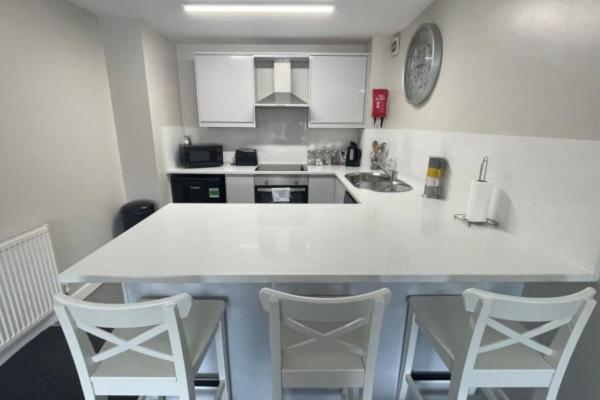 Ryan I Air I Bnb - 102 Mill Street - Free Parking Liverpool Rom bilde